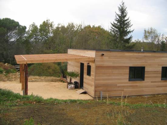 maison bois toit plat