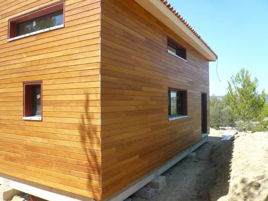 maison bois près de Nimes dans le Gard 30