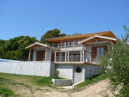 Maison bois au Sud de la Corse