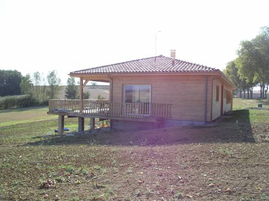 construction bois près de l'Isle Jourdain en Haute Garonne 31