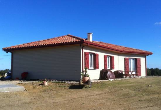 maison auto construction près d'Aire sur l'Adour 40