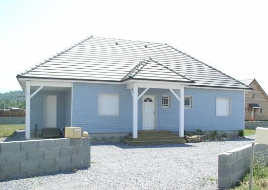 auto construction près de Pau 64