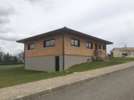 local médical en ossature bois près d'Auch dans le Gers 32