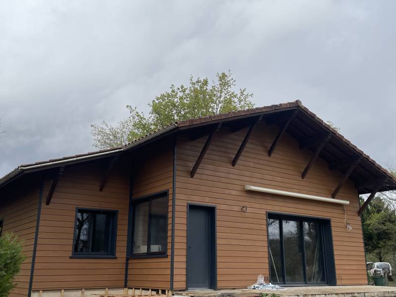 Rénovation maison en bardage bois 
